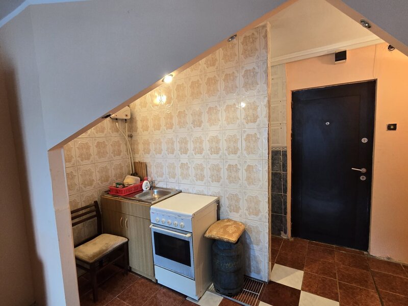 Bacau De vanzare garsoniera de buget Strada Condorilor, (uzina Aerostar).